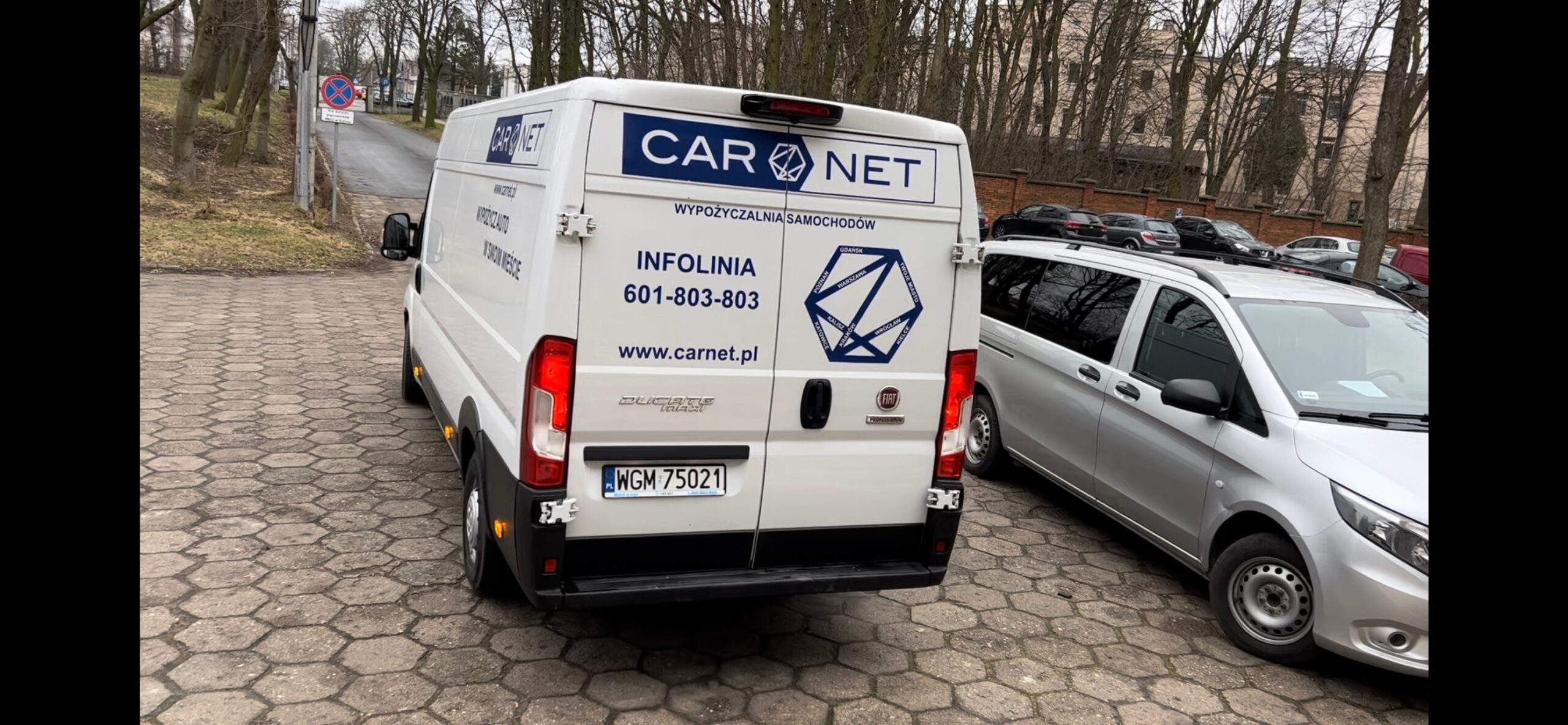 Transport darów Akademii Kaliskiej ruszył na Ukrainę-1