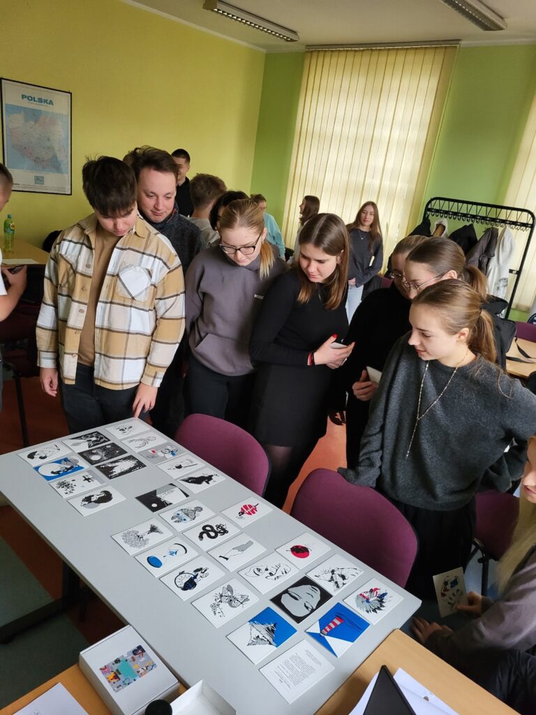 Studenci I roku zarządzania Wydziału Nauk Społecznych na warsztatach “Kreatywność w planowaniu kariery”