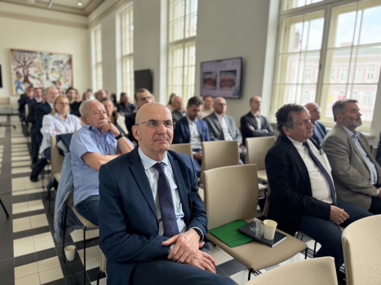 Anestezjolodzy i&nbsp;ortopedzi na&nbsp;Uniwersytecie Kaliskim