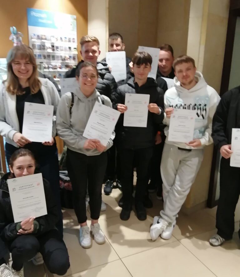 Komunikacja interpersonalna z&nbsp;elementami inteligencji emocjonalnej – nowe umiejętności studentów Zarządzania i&nbsp;Logistyki