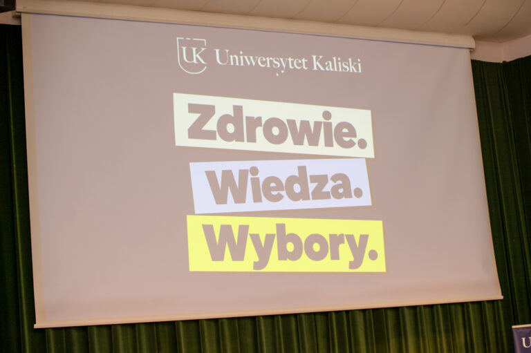„Zdrowie. Wiedza. Wybory.” – ponad 200 uczniów odkrywało świat medycyny